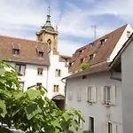 La Cour De Berthe Est