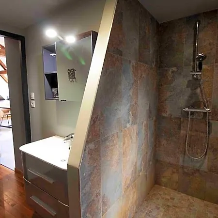 La Cour De Berthe Est Apartamento