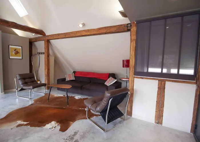 アパート La Cour De Berthe Est