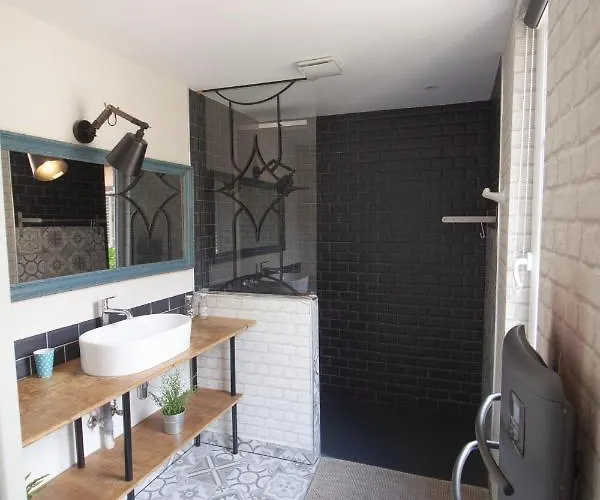 La Cour De Berthe Est アパート コルマール