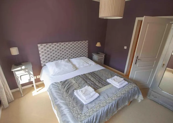 La Cour De Berthe Est *